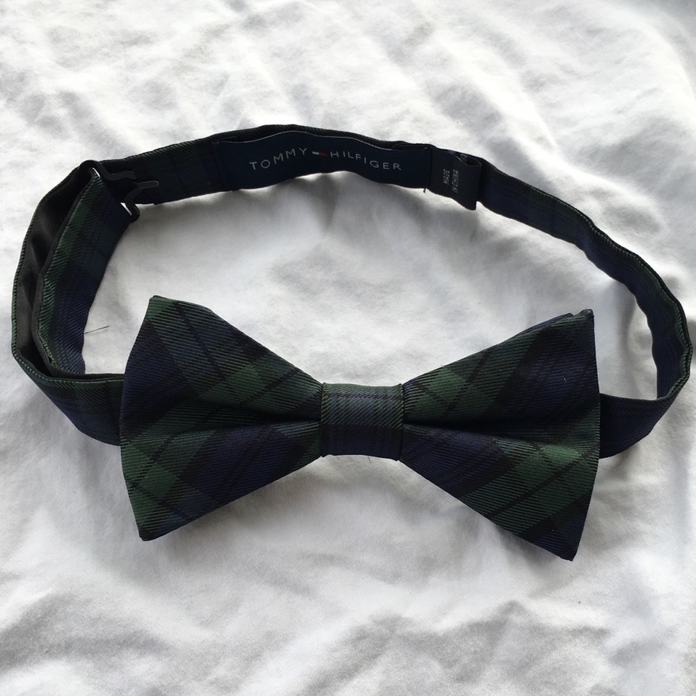 Tommy Hilfiger Bow Tie